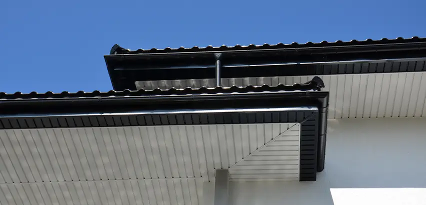 Roof Overhang Repair in Murrieta